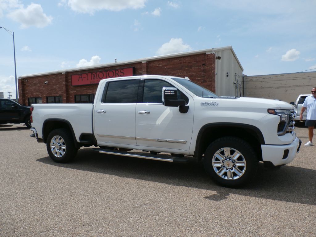 2024 Chevrolet Silverado 1500 Image 3