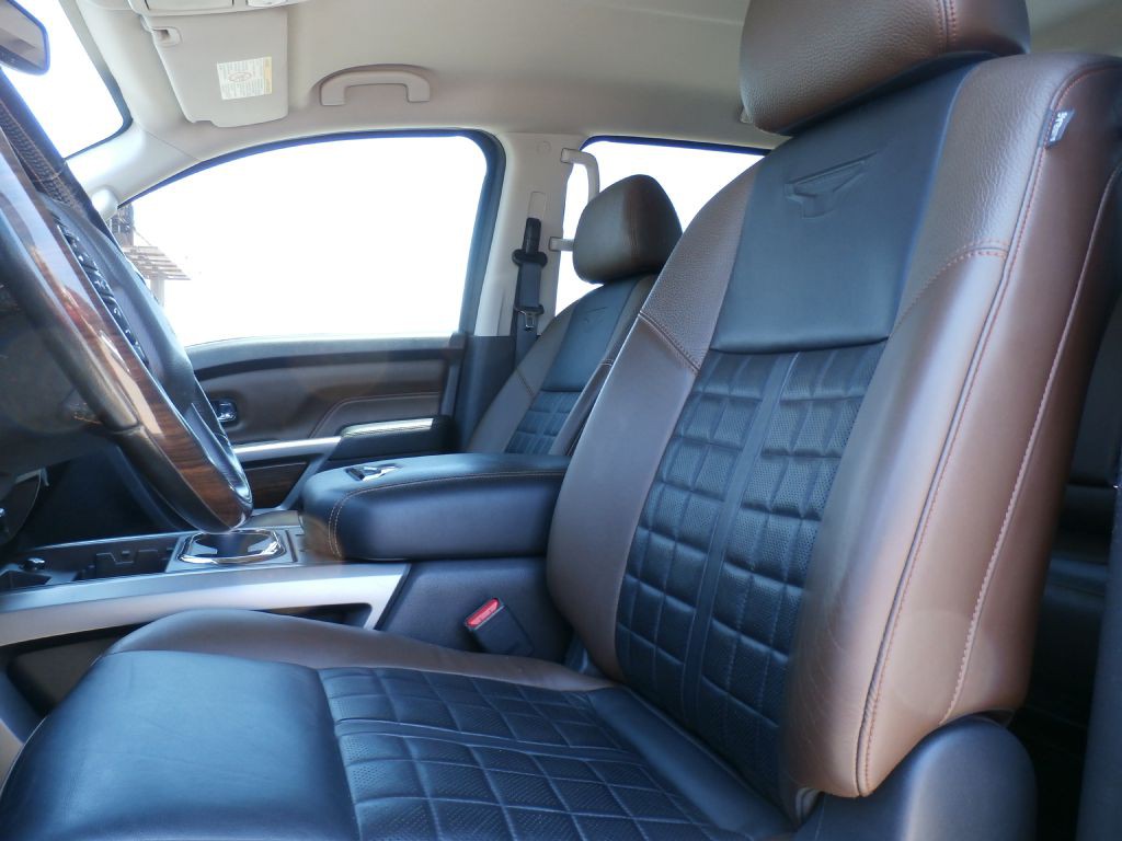 2018 Nissan Titan Image 8