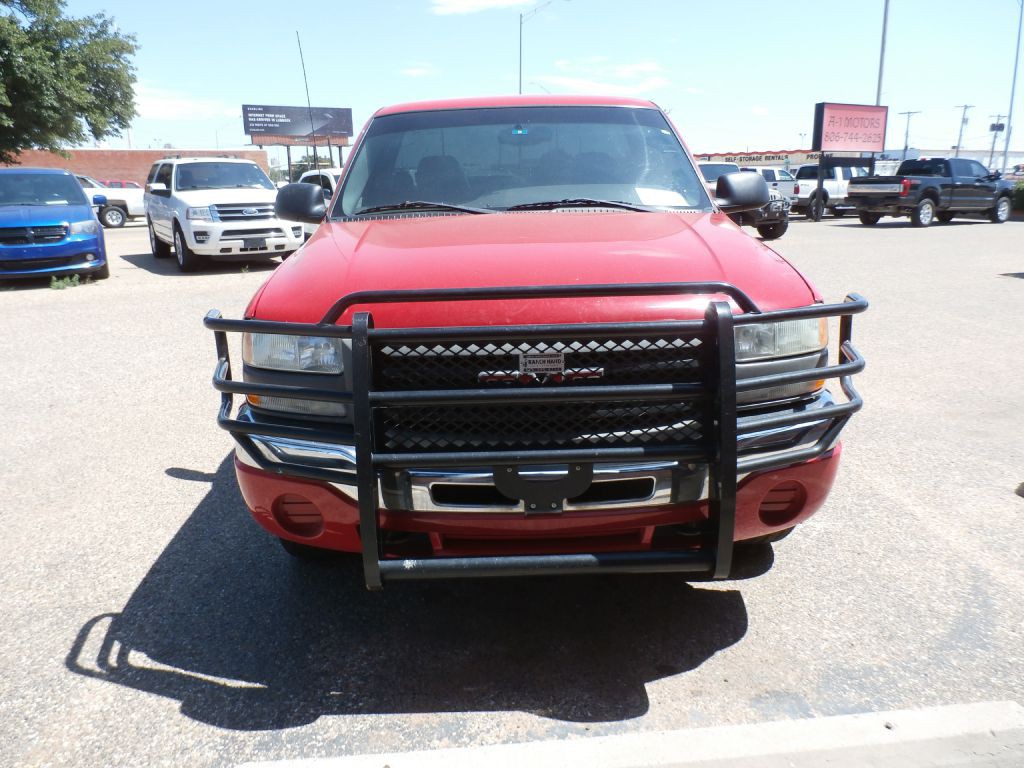 2003 GMC Sierra 1500 Image 2