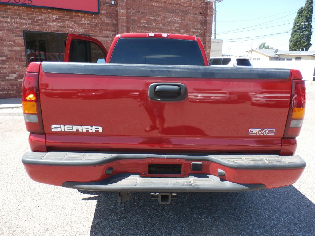 2003 GMC Sierra 1500 Image 4