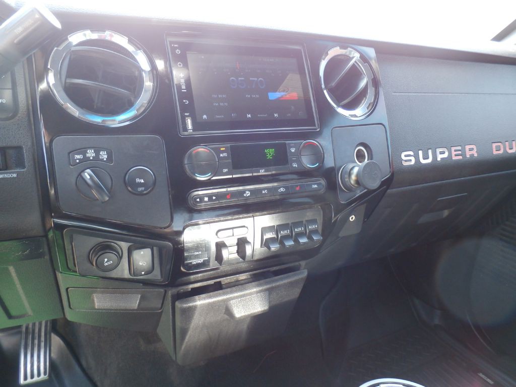 2008 Ford F-350 Image 9