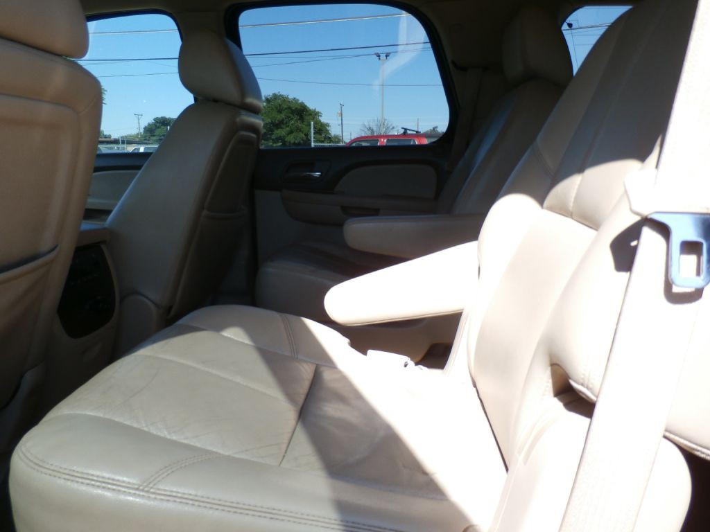 2012 Chevrolet Tahoe Image 7