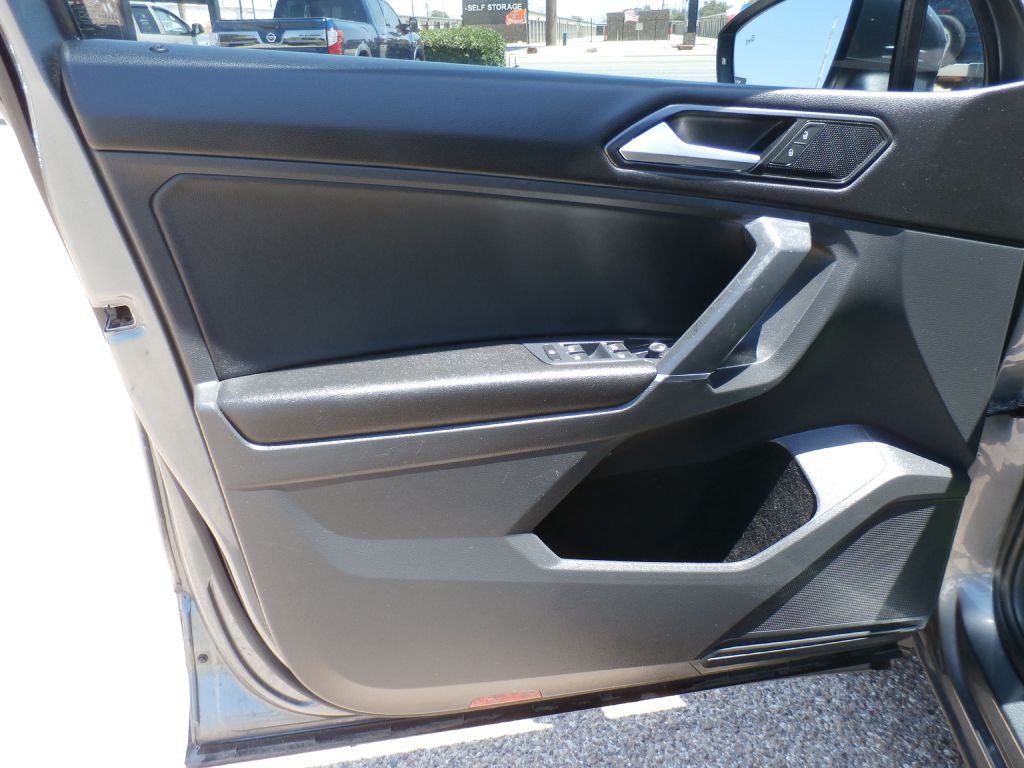 2018 Volkswagen Tiguan Image 8