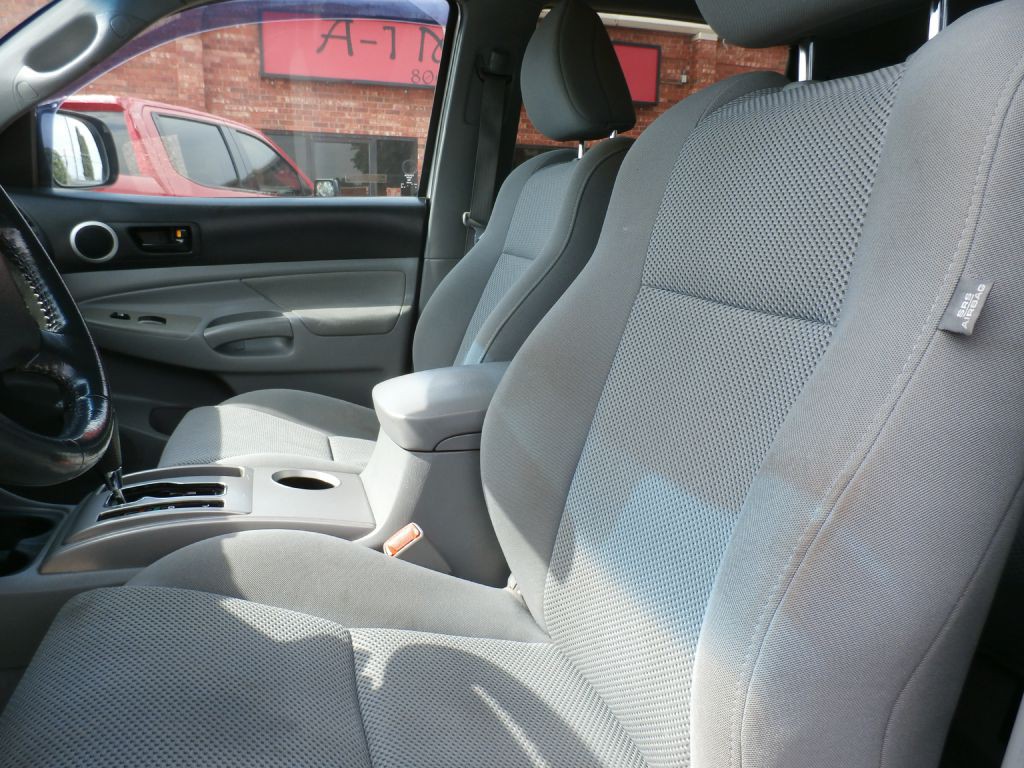 2011 Toyota Tacoma Image 7