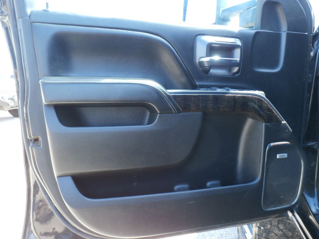 2016 GMC Sierra 3500 Image 6