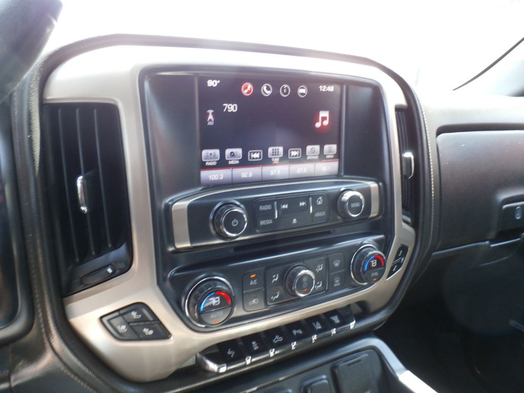 2016 GMC Sierra 3500 Image 8