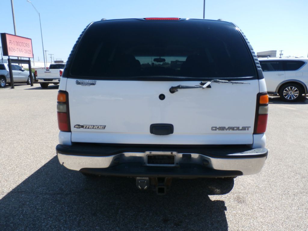 2004 Chevrolet Tahoe Image 4