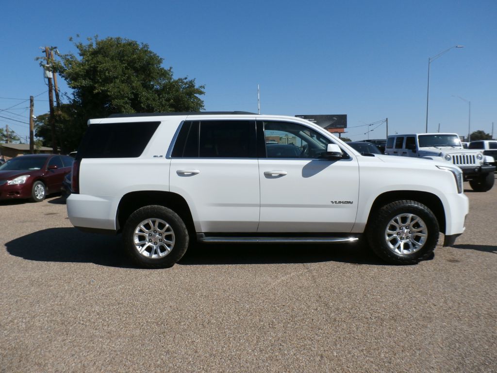 2015 GMC Yukon Image 1