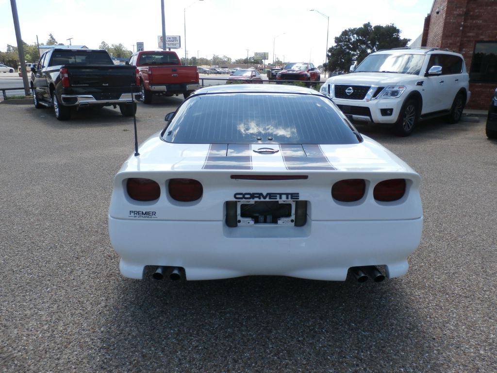 1987 Chevrolet Corvette Image 4