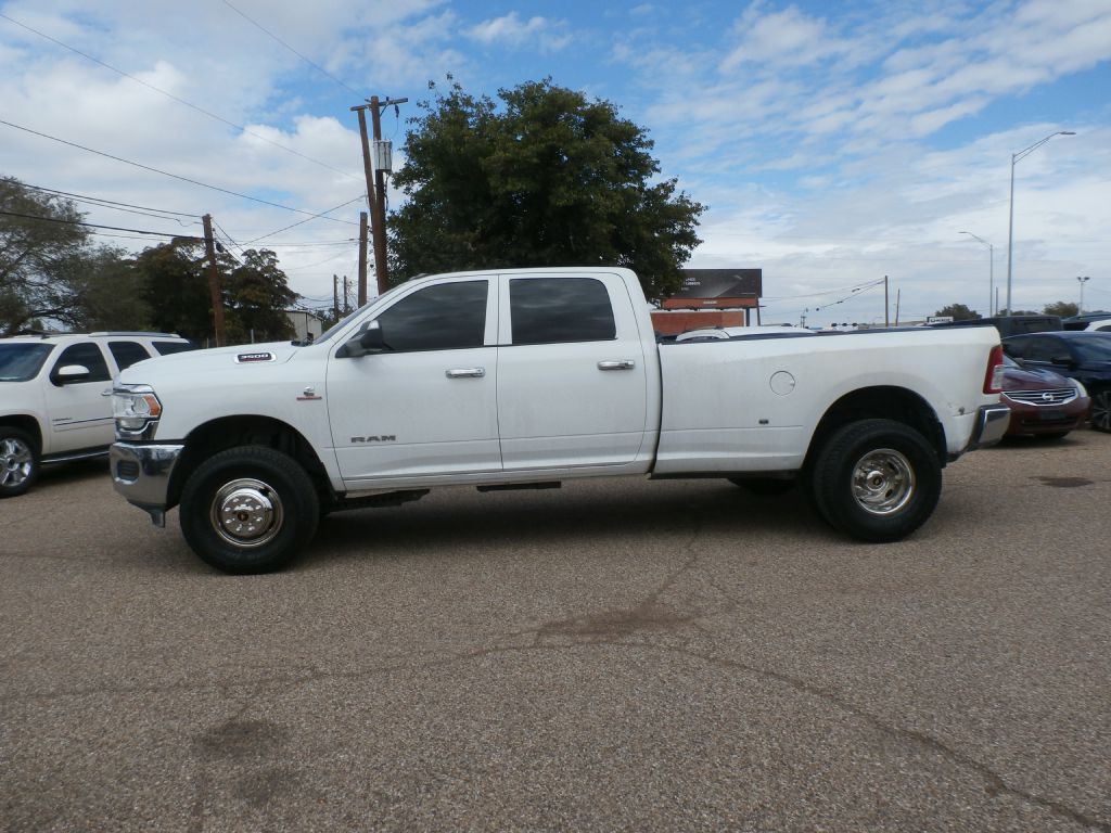 2020 RAM 3500 Image 1