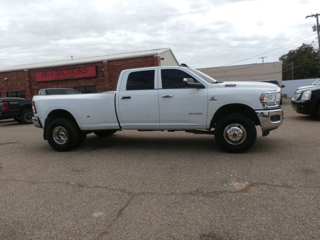 2020 RAM 3500 Image 2