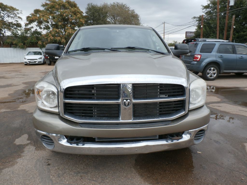 2007 Dodge Ram 2500 Image 2
