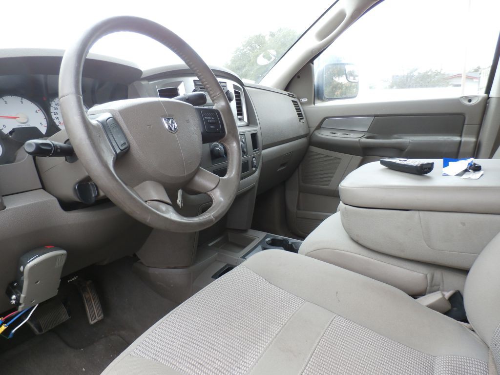 2007 Dodge Ram 2500 Image 7