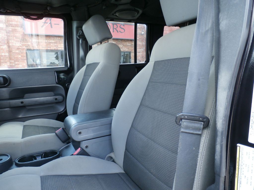 2010 Jeep Wrangler Unlimited Image 7