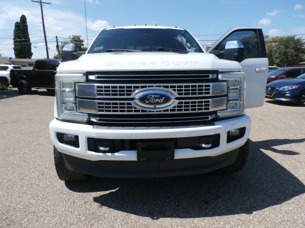 2018 Ford F-250 Image 2