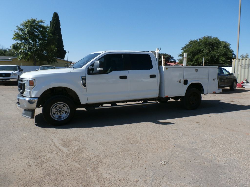 2022 Ford F-350 Image 3