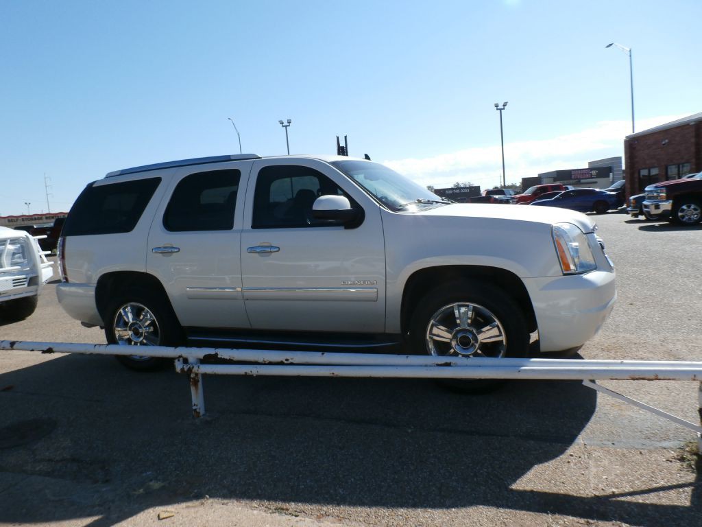 2013 GMC Yukon Image 3