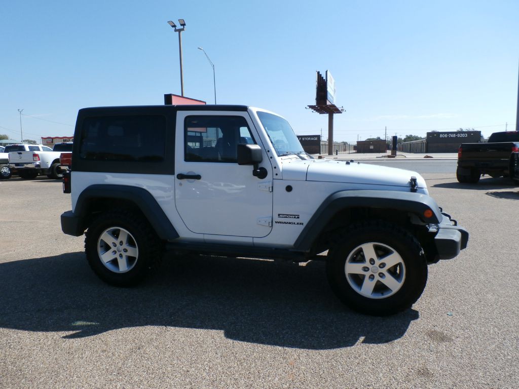 2014 Jeep Wrangler Image 3