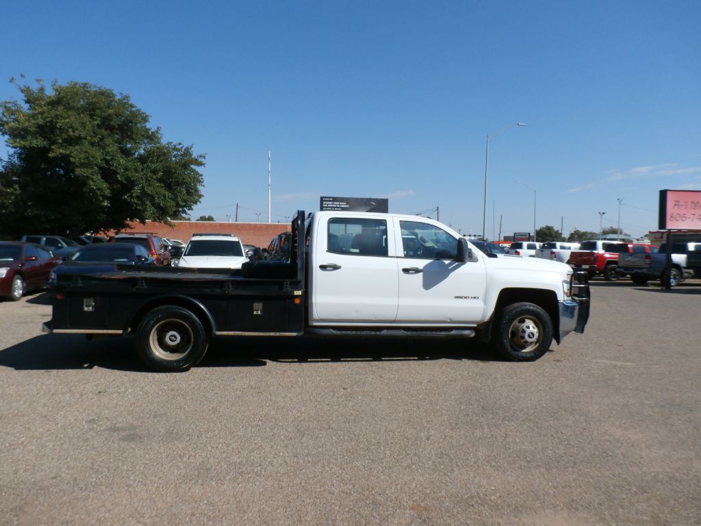 2015 Chevrolet Silverado 1500 Image 1