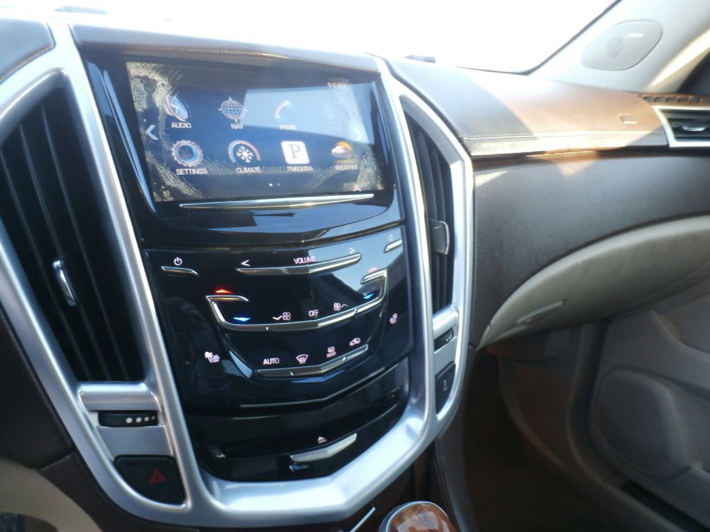 2014 Cadillac SRX Image 9