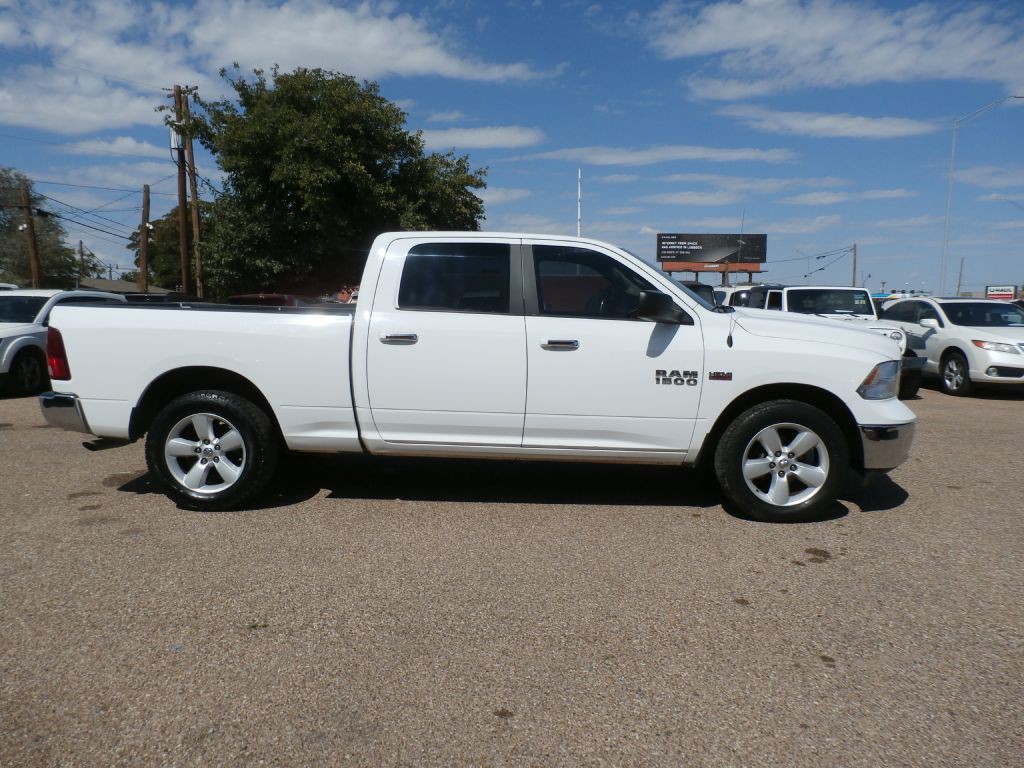2017 RAM 1500 Image 3