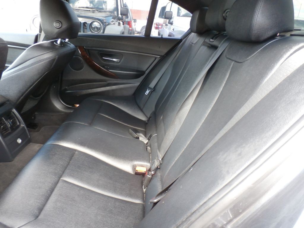 2014 BMW 3 Series Image 5