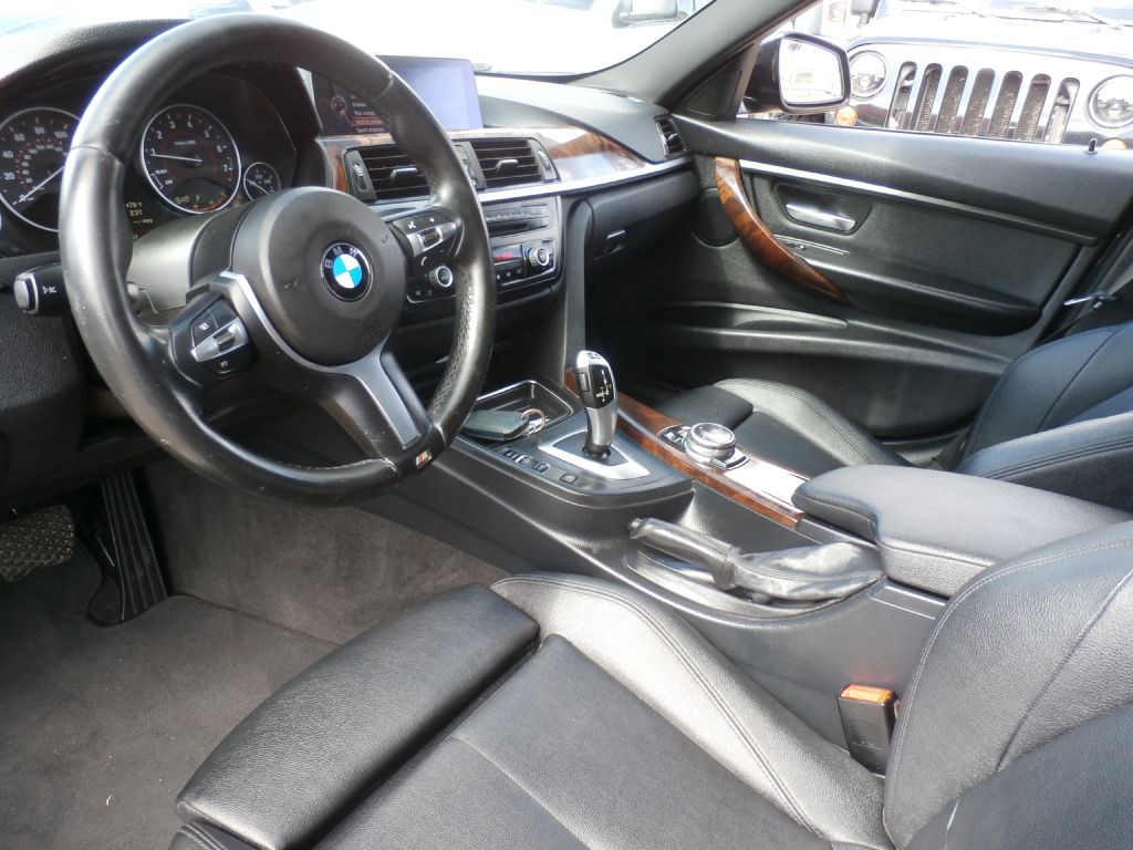 2014 BMW 3 Series Image 7