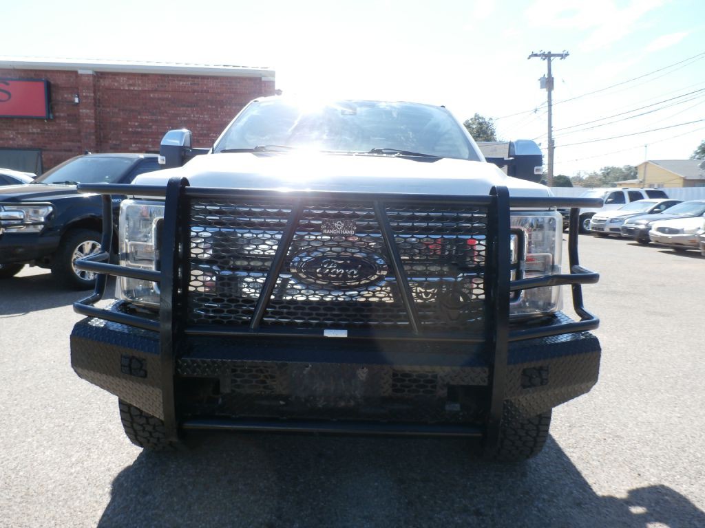 2017 Ford F-250 Image 2