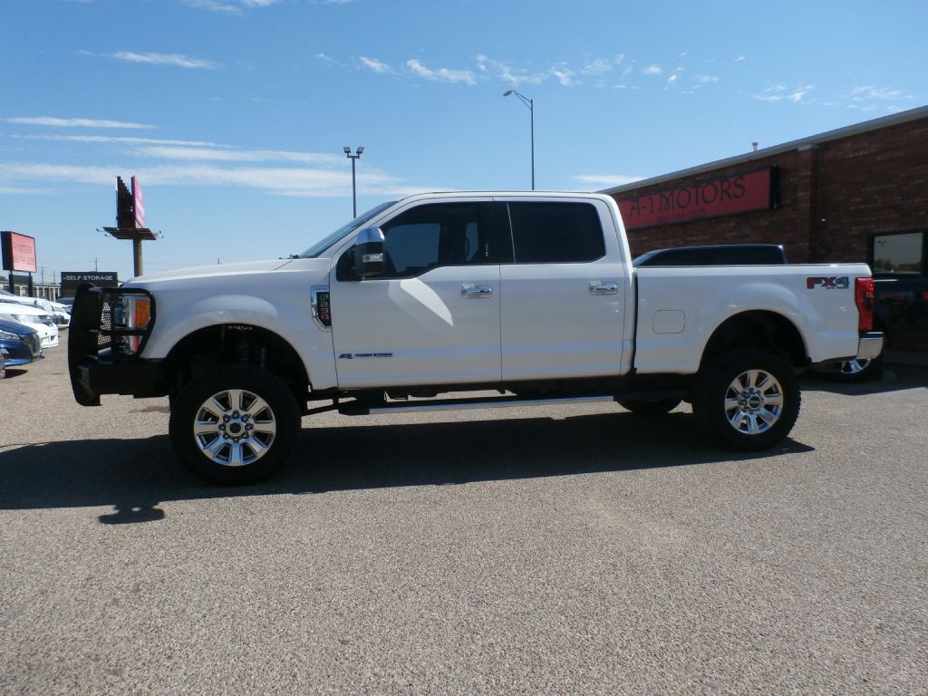 2017 Ford F-250 Image 3
