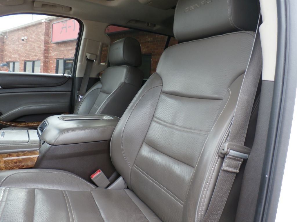 2015 GMC Yukon Image 10