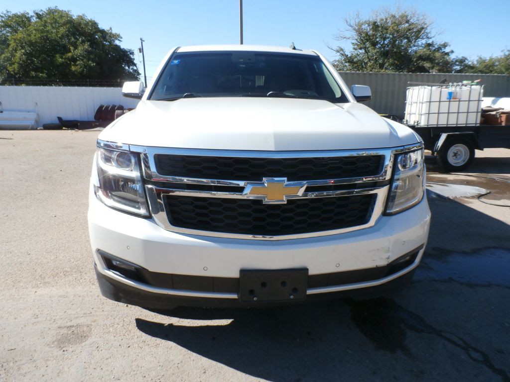 2015 Chevrolet Tahoe Image 2