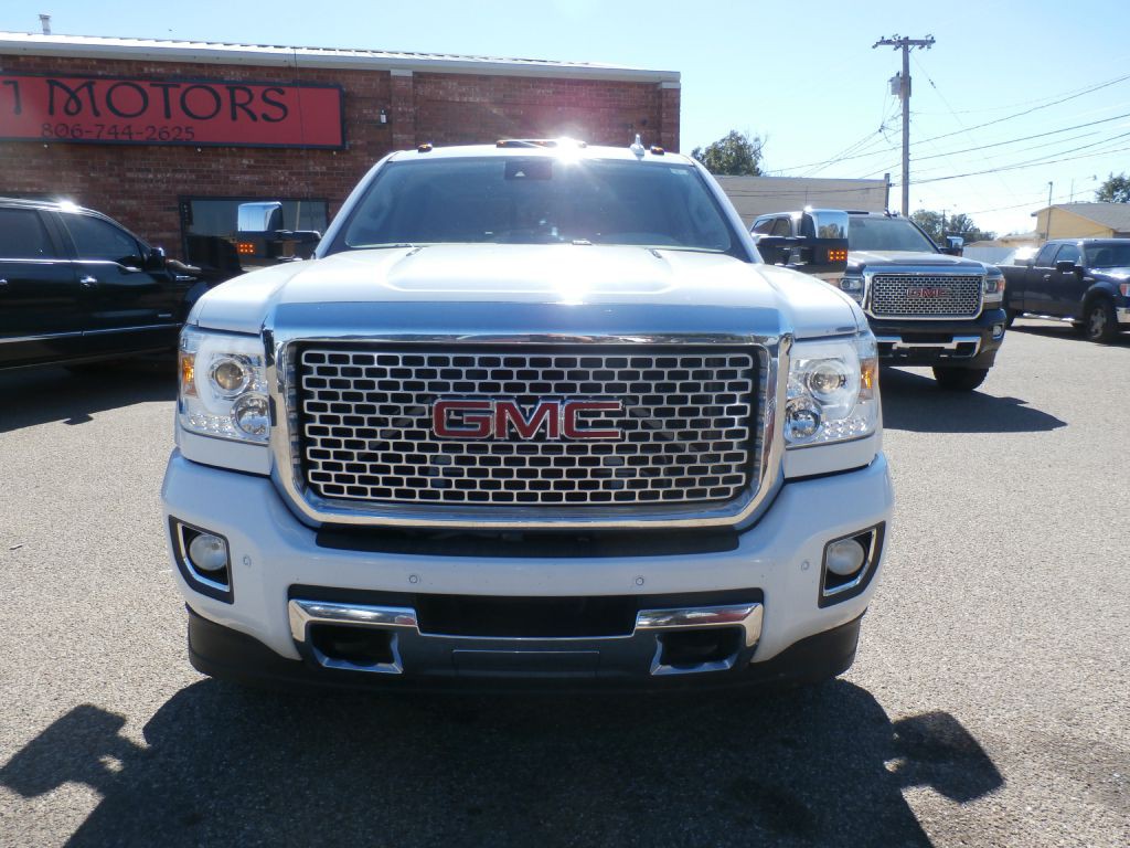 2015 GMC Sierra Image 2