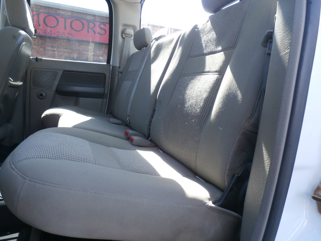 2006 Dodge Ram 3500 Image 5