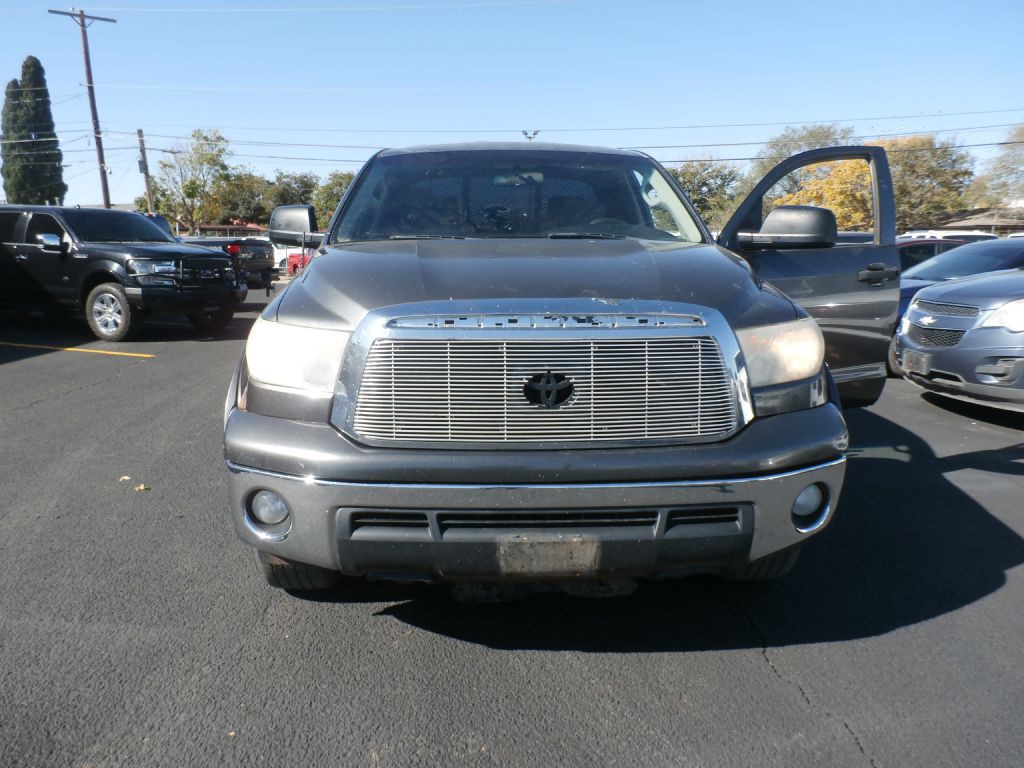 2011 Toyota Tundra Image 2