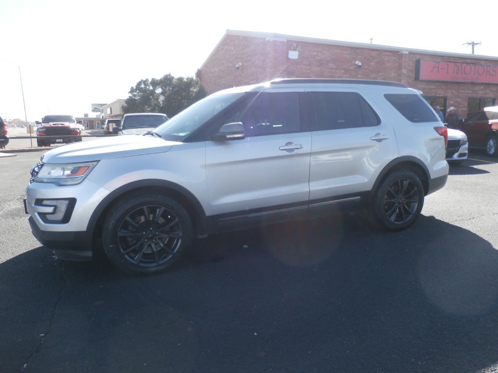 2017 Ford Explorer Image 3