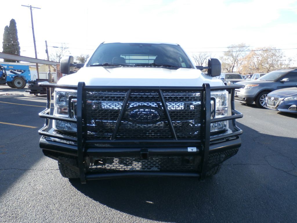 2020 Ford F-350 Image 2