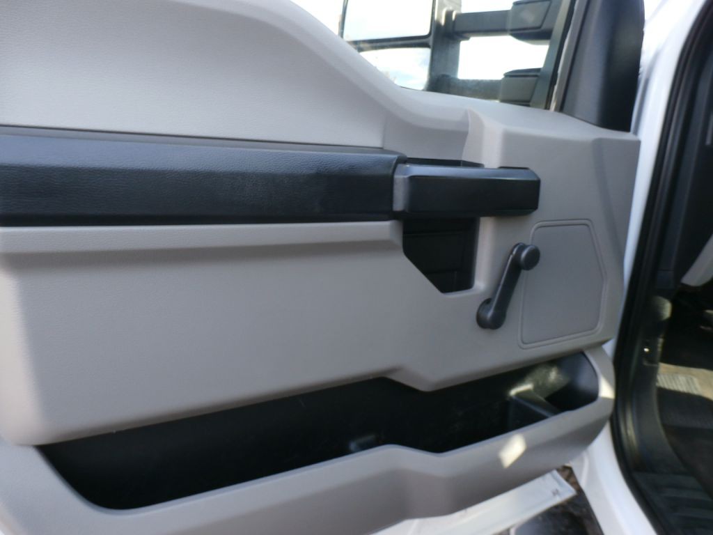 2020 Ford F-350 Image 6