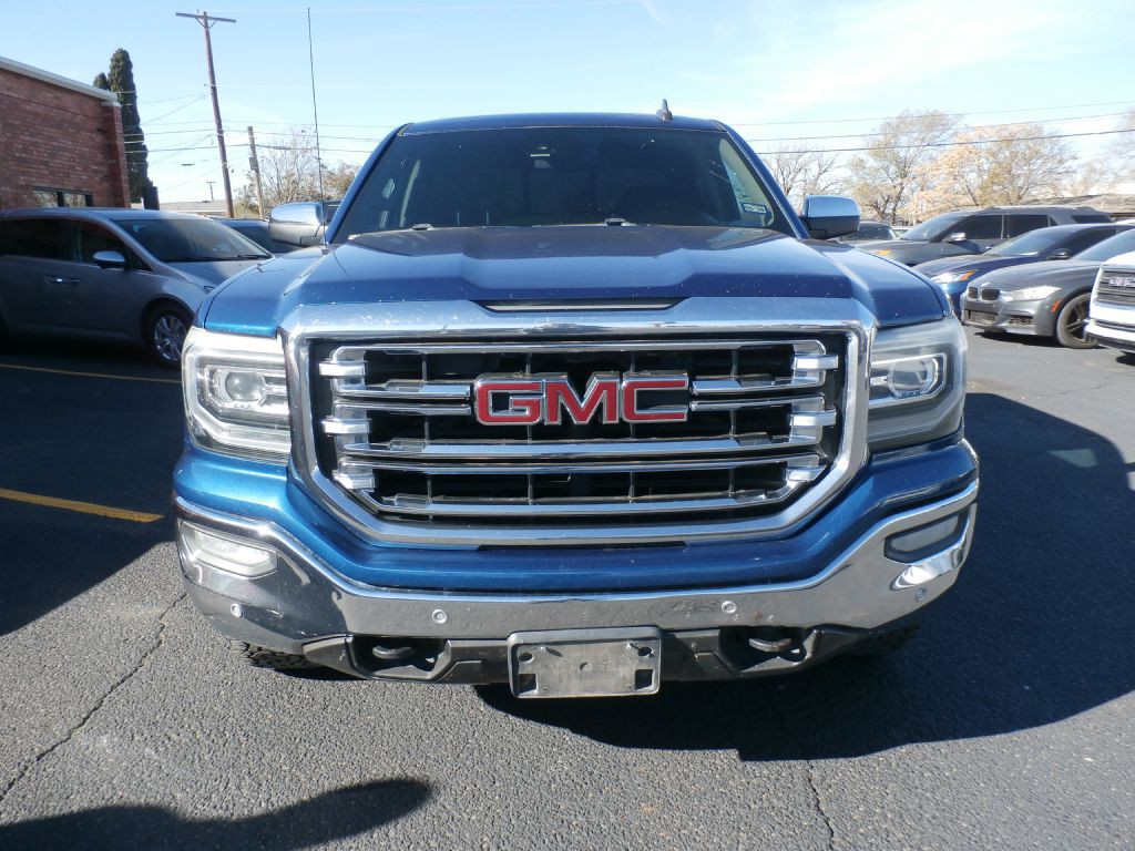 2017 GMC Sierra Image 2