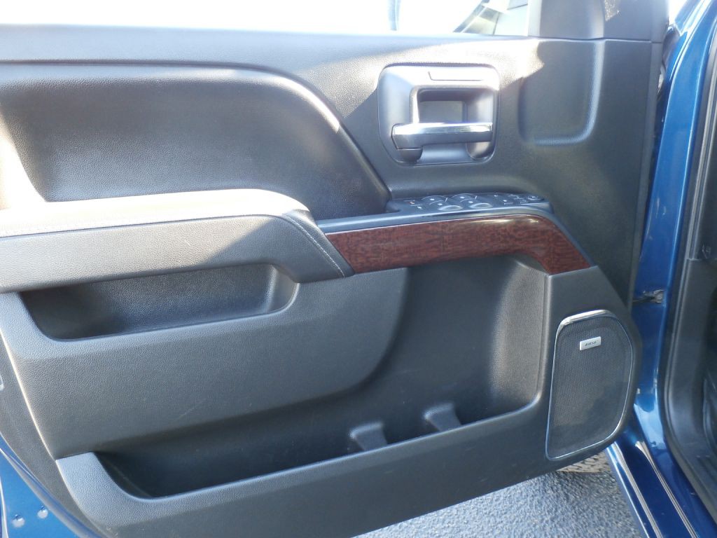 2017 GMC Sierra Image 6