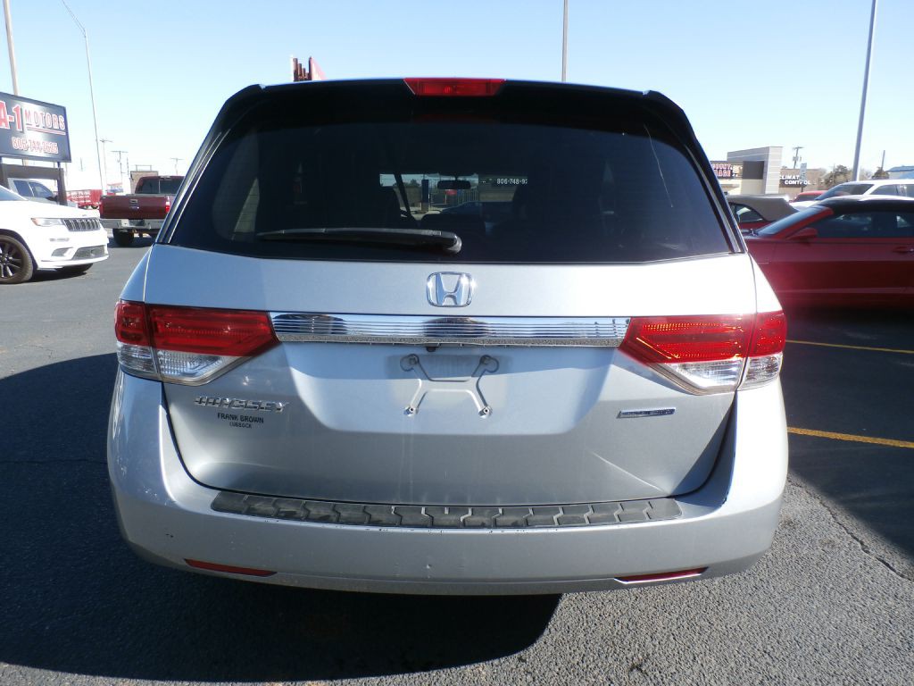 2016 Honda Odyssey Image 4