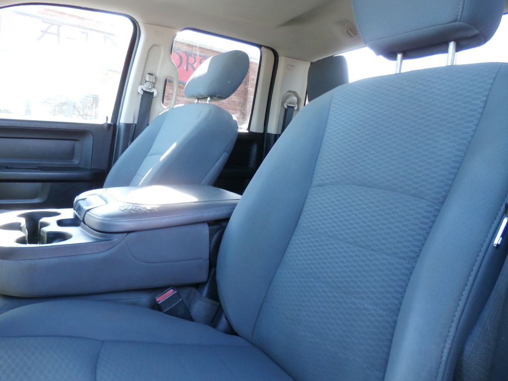 2013 RAM 1500 Image 7