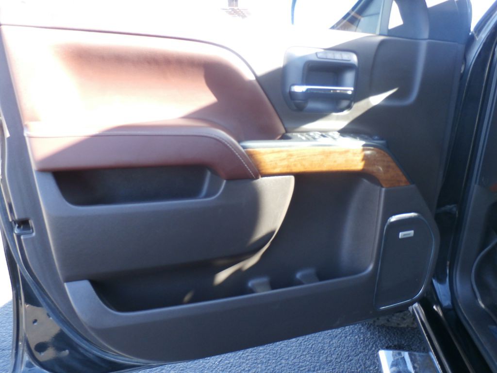 2018 Chevrolet Silverado 1500 Image 6