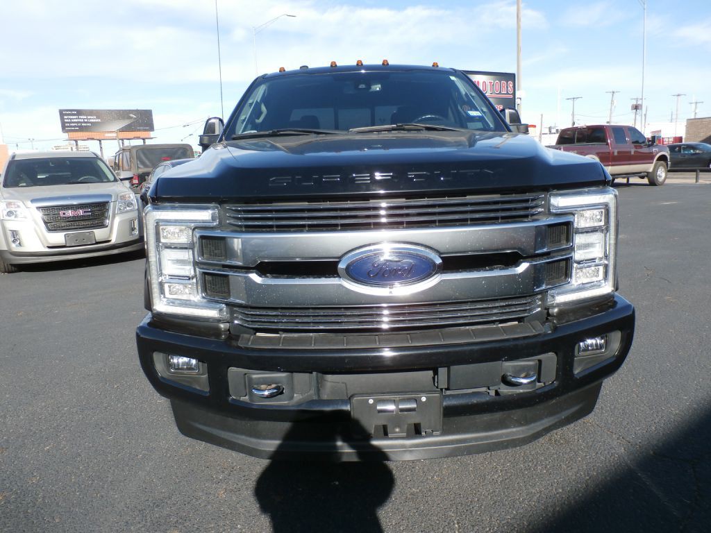 2017 Ford F-350 Image 2