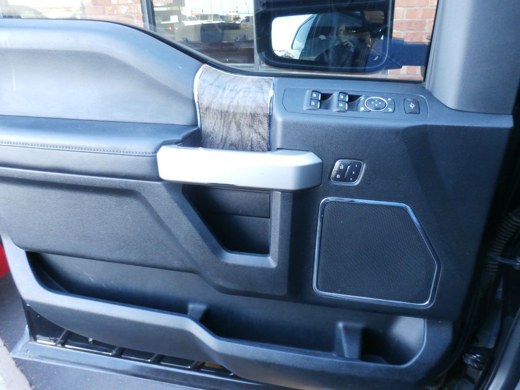 2017 Ford F-350 Image 7