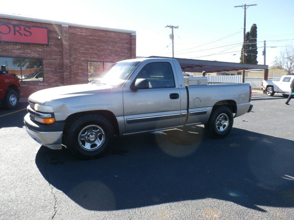 2000 Chevrolet Silverado 1500 Image 3
