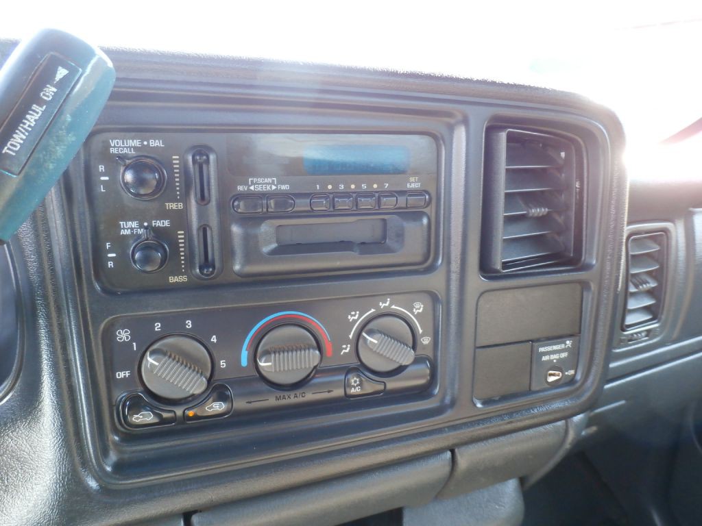 2000 Chevrolet Silverado 1500 Image 7