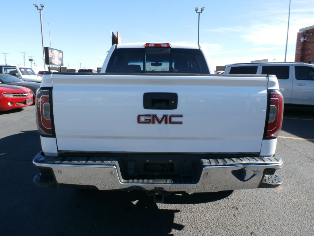 2017 GMC Sierra Image 4