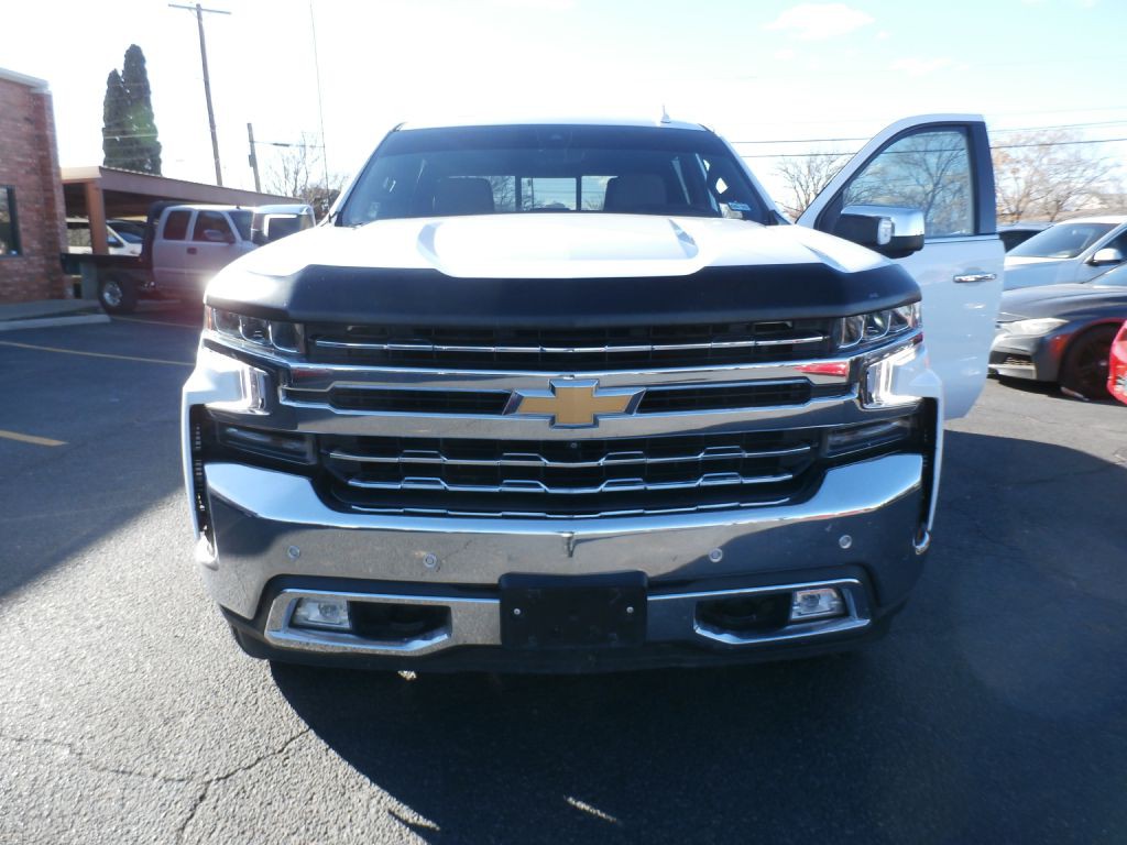 2021 Chevrolet Silverado 1500 Image 2