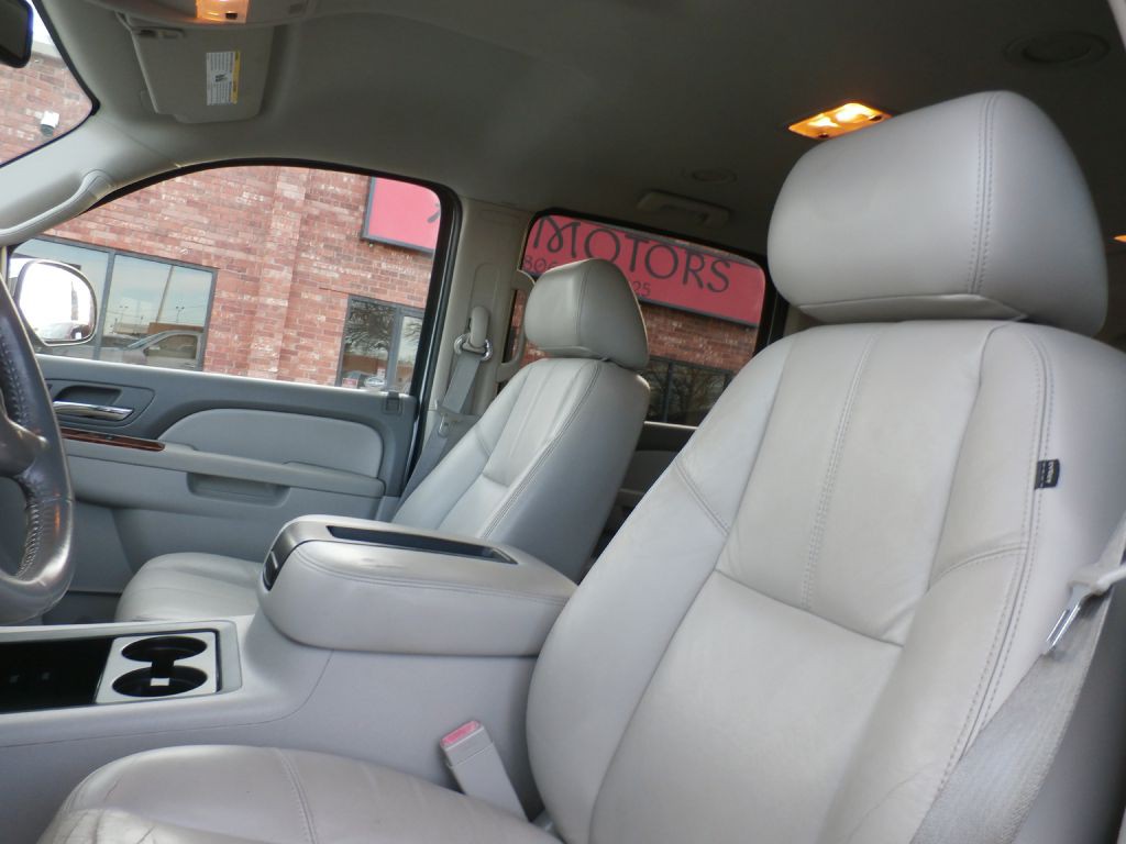 2012 GMC Yukon Image 10