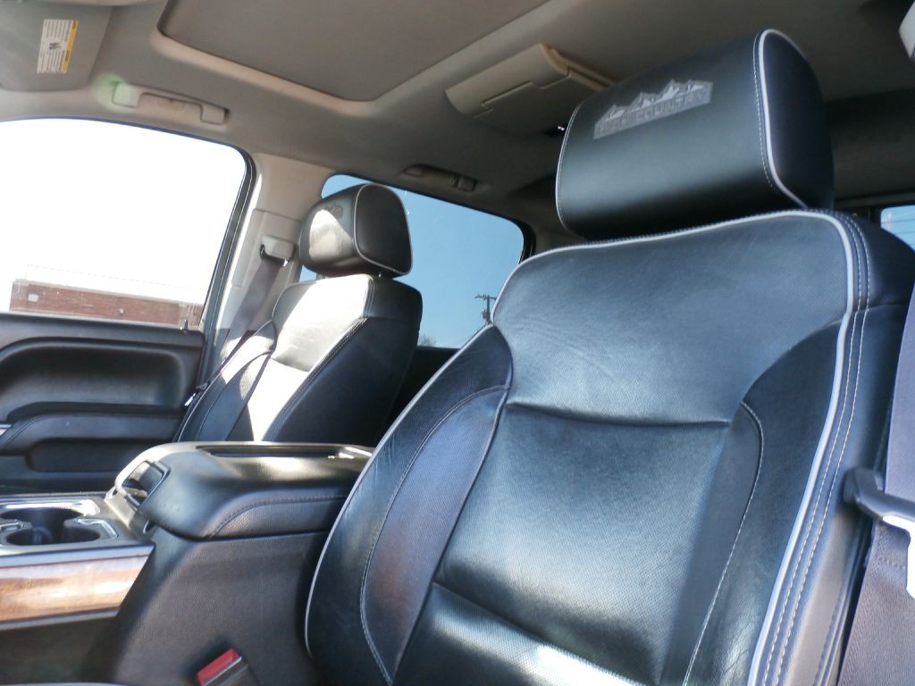 2017 Chevrolet Silverado 1500 Image 8